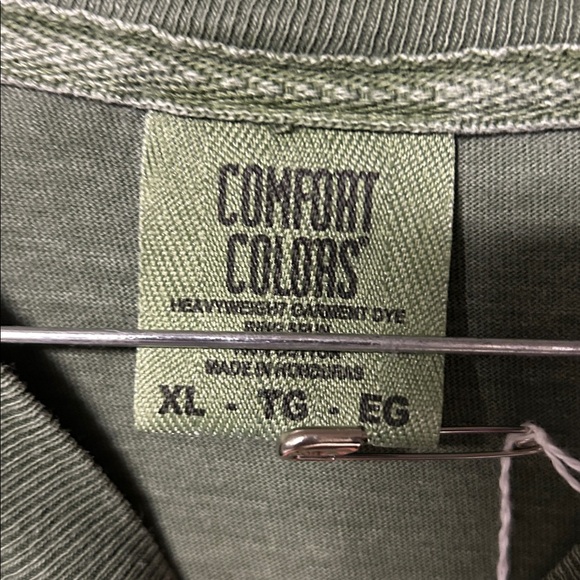 Holly Dolly Christmas - Picture 3 of 3